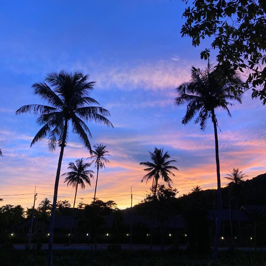 Simple House Ao Nang - B&B Bagian luar foto